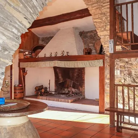 Nice Home In Olargues With House A Mountain View Prázdninový dům *